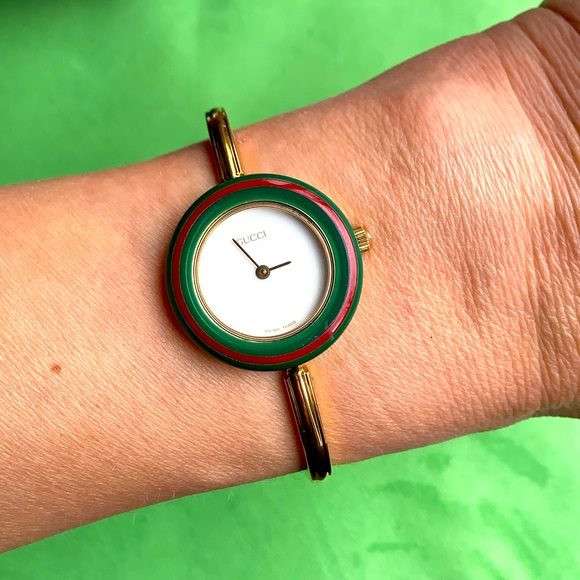 GUCCI bangle watch NICE and DRESSY 🔥🔥🔥 - Picture 8 of 15